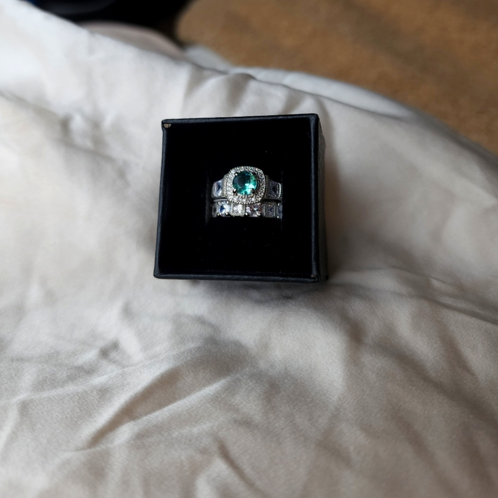 Lab created lime ombre crystal and white topaz on a triple rhodium plated band